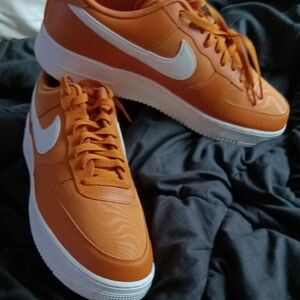 Nike Men's Orange and White Sneakers
